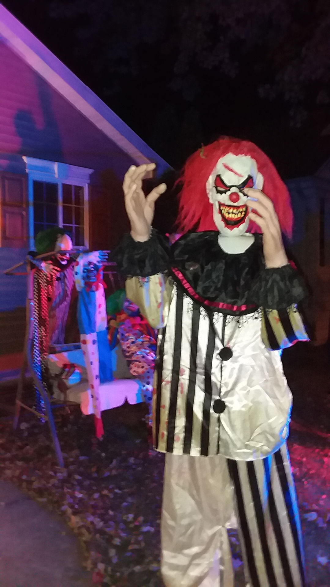 Halloween house clown at 7405 31st Avenue.jpg